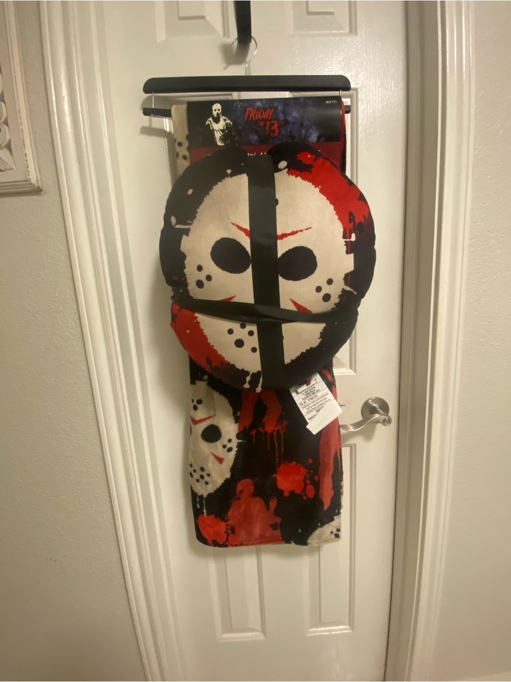 Friday the 13th Red & Black Hockey Mask pillow and blanket set